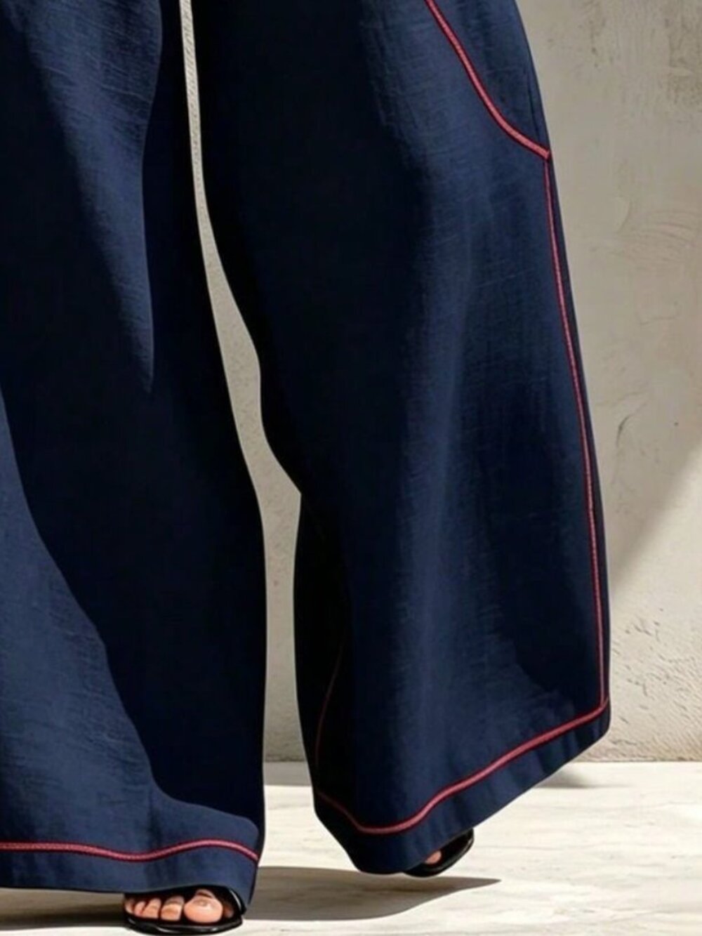 Navy Blue Elegant Women's Linen Sleeveless Vest Top & Wide Leg Pants Set - Picture 3 of 3